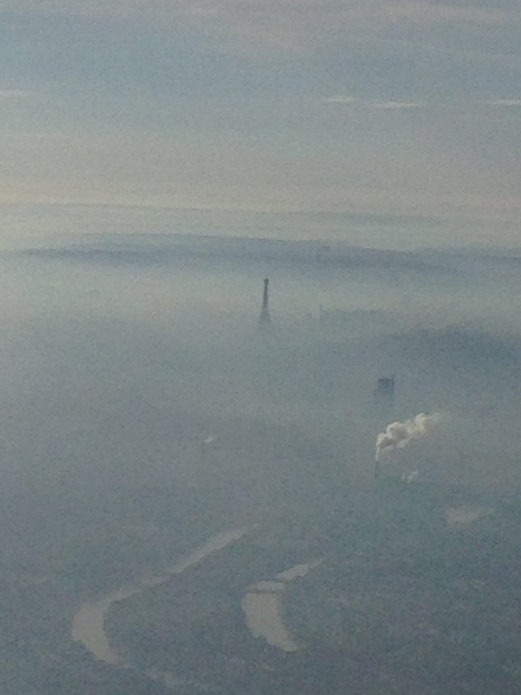 La dissonance qui engendre l&rsquo;outrance